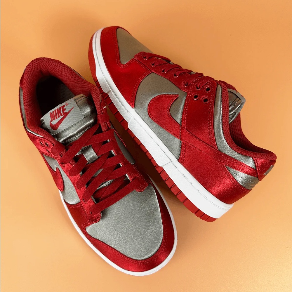 Nike Dunk Low ‘Satin UNLV’